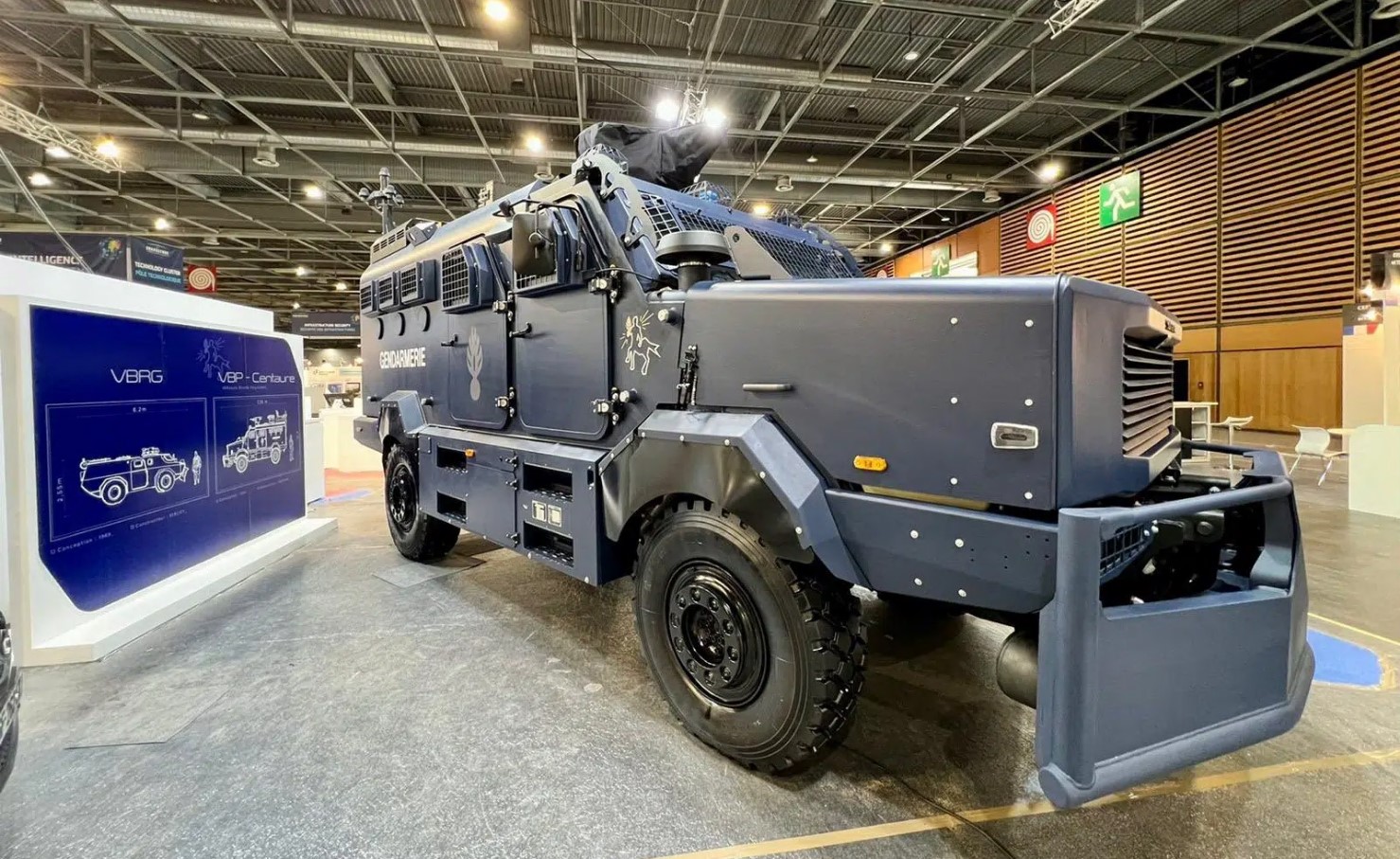 Gendarmerie nationale: the new armoured vehicle “Centaure” exhibited at Eurosatory